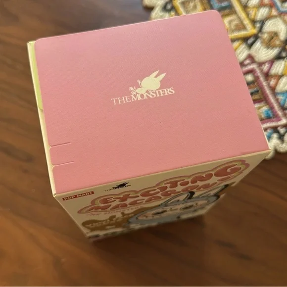 New The Monsters Exciting Macaron - Toffee - Picture 7 of 7